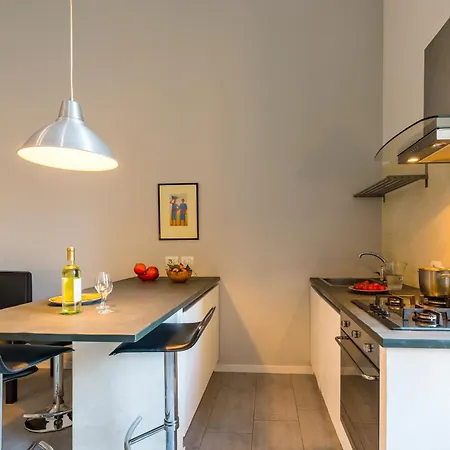 דירה Assisi Style Flat Trastevere רומא